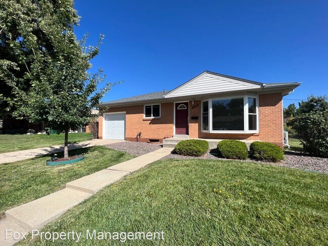 Building Photo - 3 br, 2 bath House - 1365 Lucille Court