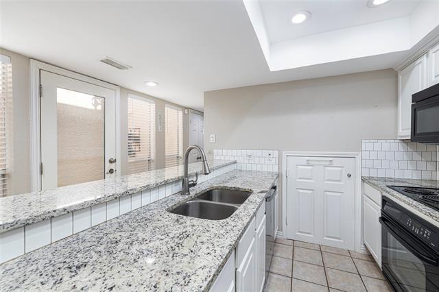 Foto del edificio - 3205 Elizabeth St