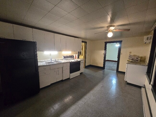 Foto del edificio - 4022 Penns Valley Rd