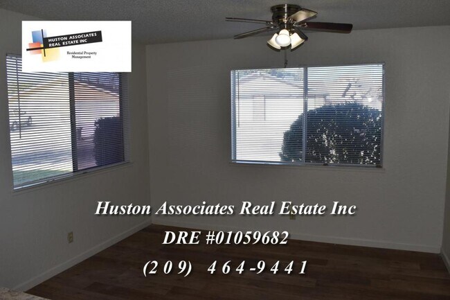 Foto del edificio - 7412 Karlsberg Cir