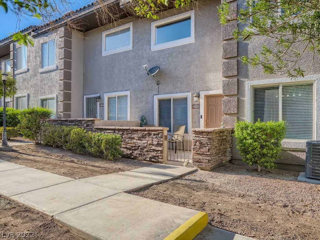 Foto principal - 10555 Gold Shadow Ave