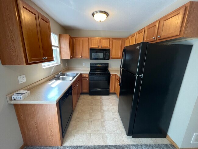 Building Photo - 377 Harbor Town Ct