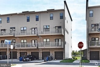 Building Photo - 44858 Tiverton Sq