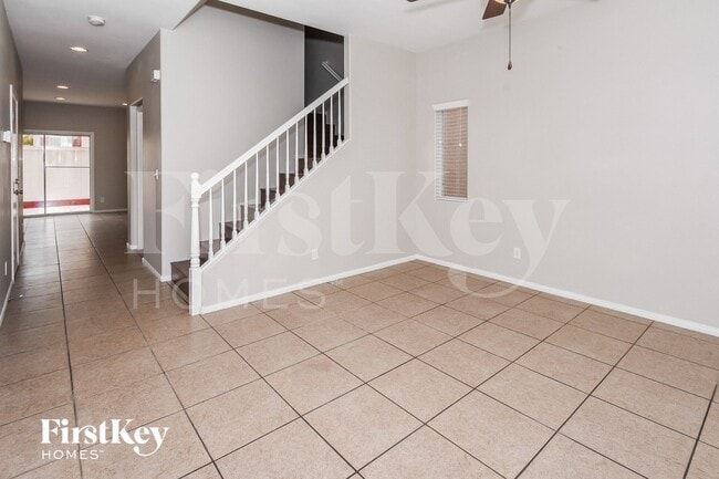 Building Photo - 11128 African Sunset St