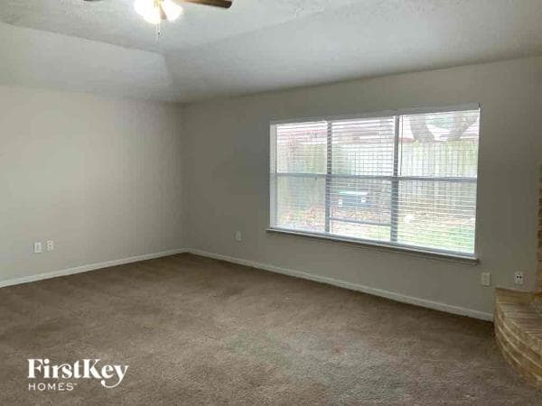 Building Photo - 1315 Goswell Ln