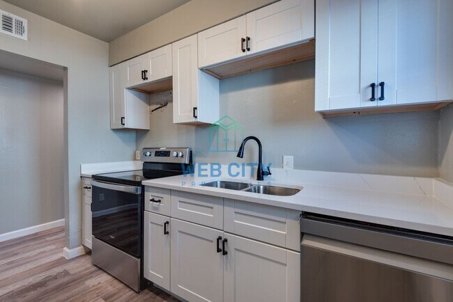 Foto del edificio - 227 SE 13th St