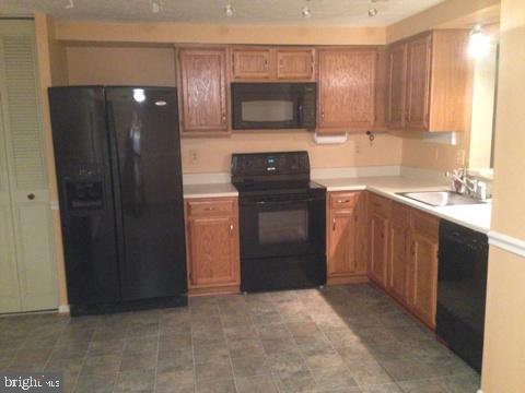 Building Photo - 6072 Wild Ginger Ct