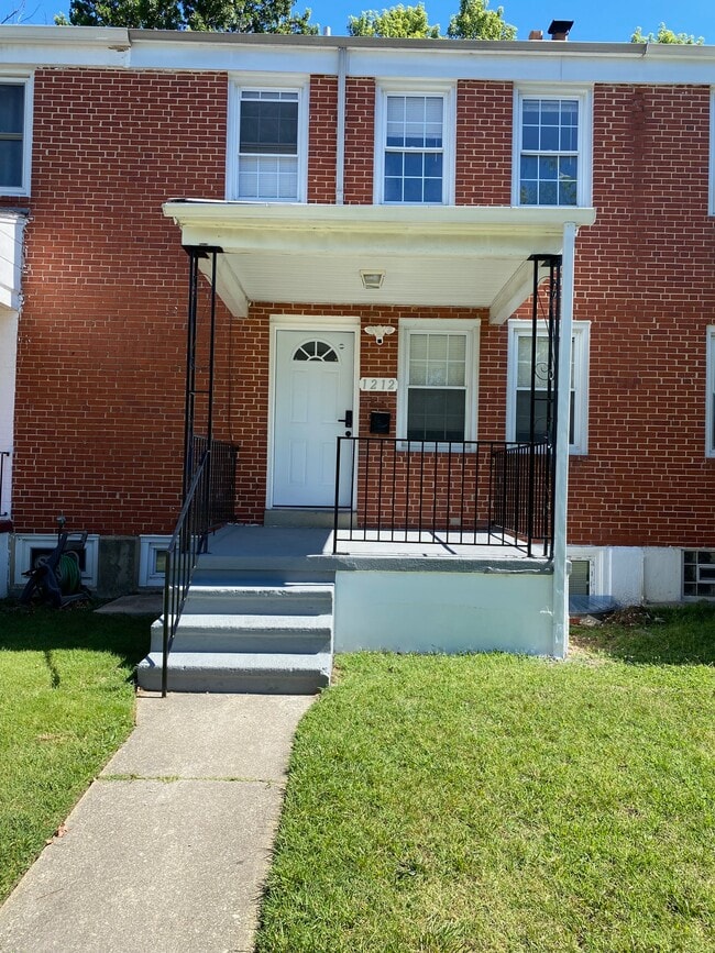 Photo - 1212 Sherwood Ave Townhome