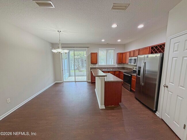 Foto del edificio - 8880 Grassy Bluff Dr