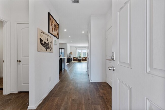 Foto del edificio - 21511 Violet Rdg Rd