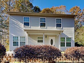 Building Photo - 22 Boone Dr