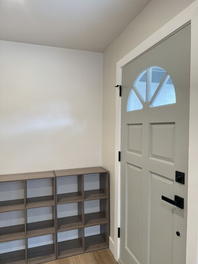 Foto del edificio - Completely Updated 4-Bedroom Home in Ogden!