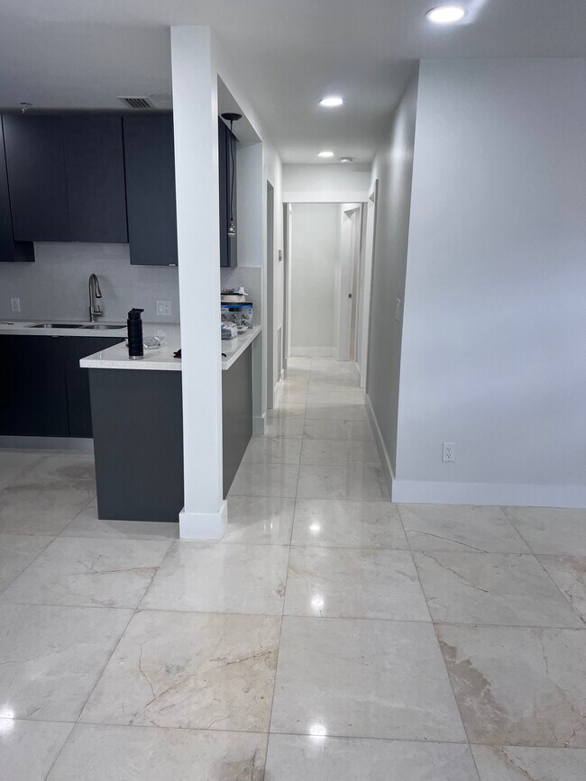 Foto del edificio - 2347 Wilson St