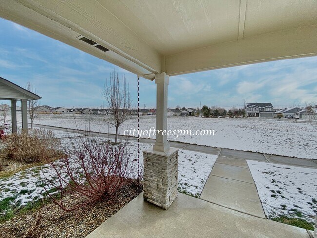 Building Photo - Beautiful Home in Quiet Neighborhood