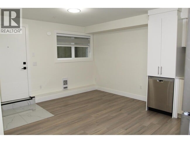 Building Photo - 10590 McVeety St