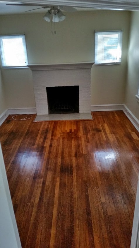 Primary Photo - 122 E Wayne Terrace