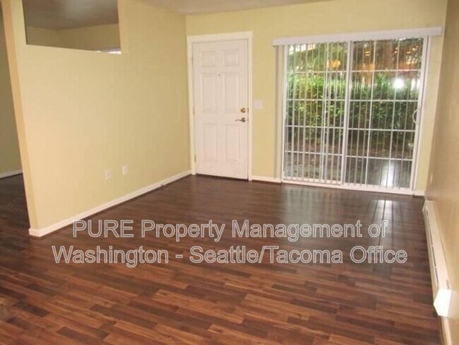 Building Photo - 2605 S 272nd St