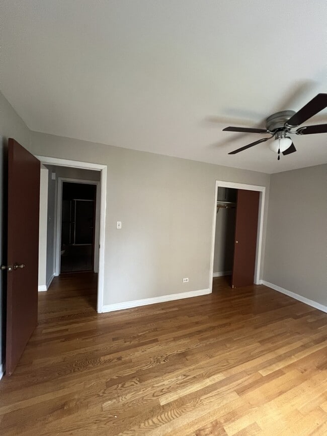 Foto del edificio - 4752 N Olcott Ave