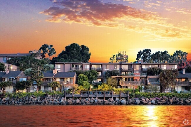 1070 Loma Ave, Long Beach, CA 90804 | Apartments.com