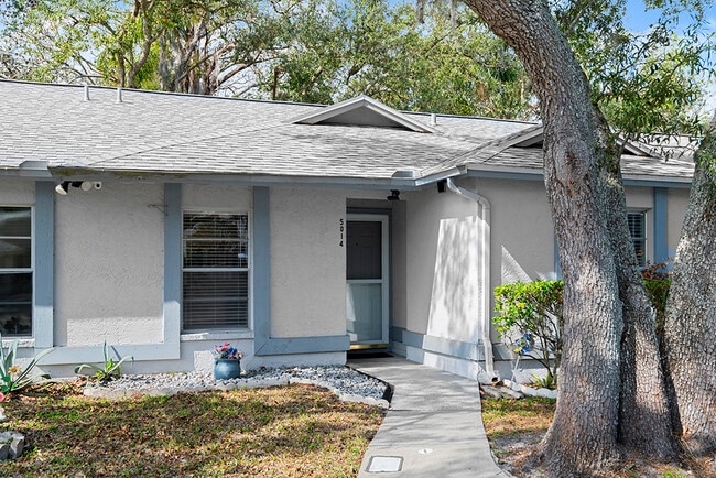 Photo - 5014 Gainsville Dr (Temple Terrace, FL) Townhome
