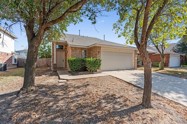 Foto del edificio - 14813 Falling Stone Ln