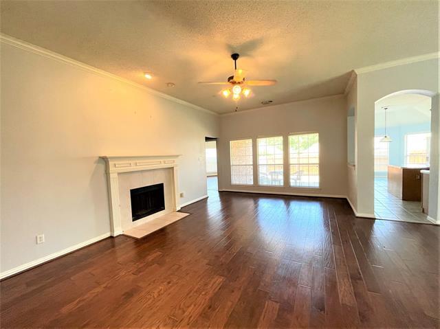 Building Photo - 8152 Hosta Way