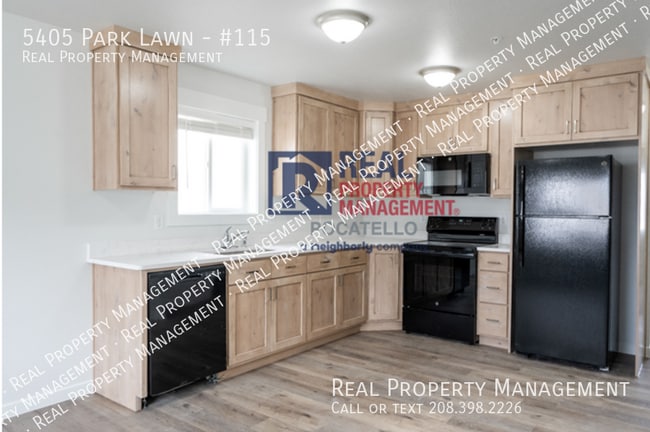 Building Photo - 5405 Park Lawn Dr