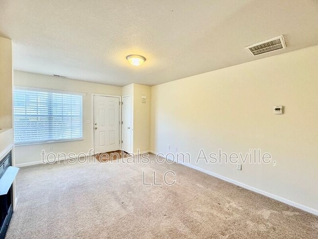Foto del edificio - 85 Farington Cir