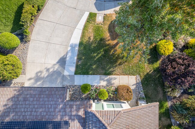 Building Photo - 3579 Whitehall Ct