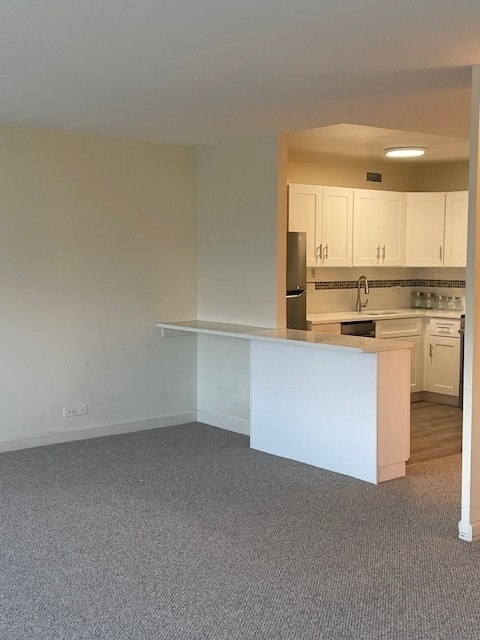 Building Photo - 4250 N Marine Dr