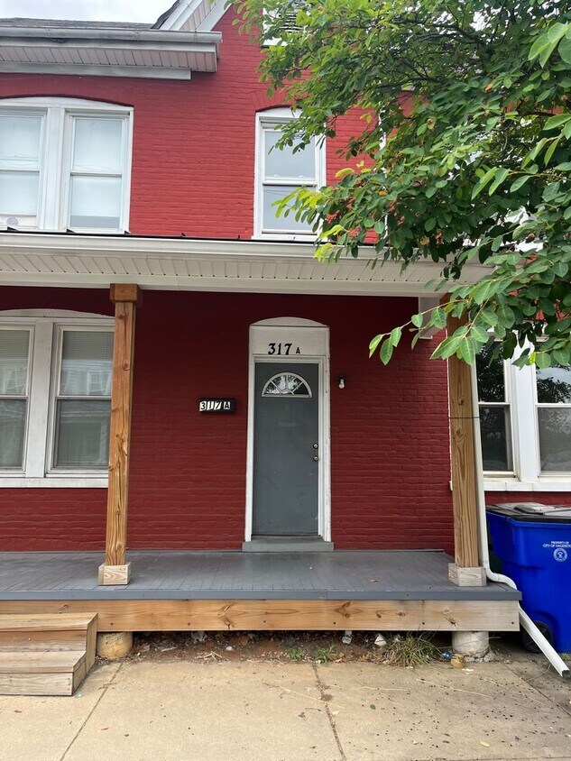 317 S Burhans Blvd Unit A, Hagerstown, MD 21740 Room for Rent in Hagerstown, MD