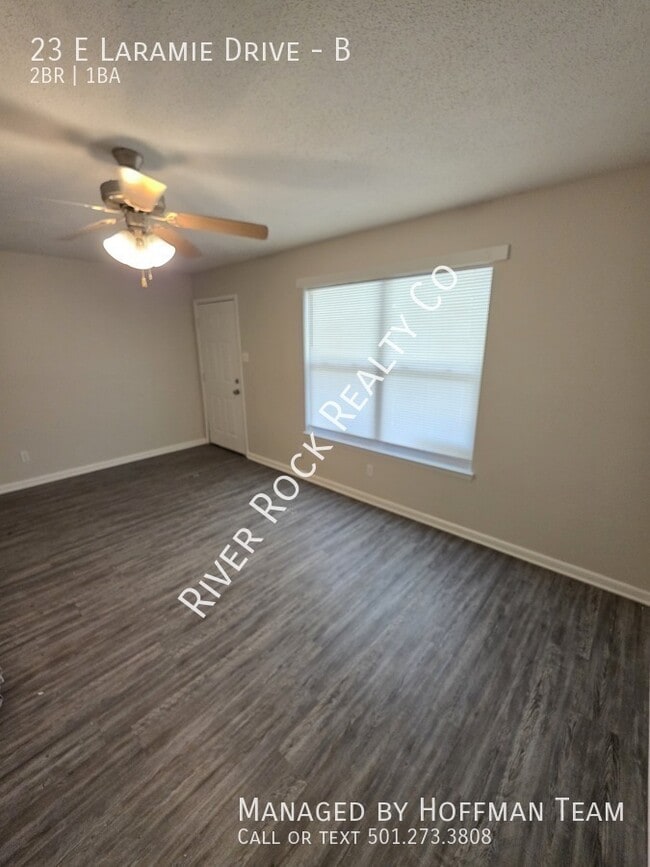 Building Photo - 23 E Laramie Dr