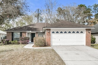 Building Photo - 1748 Northglen Cir