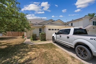 Building Photo - 2601 Turtle River Dr