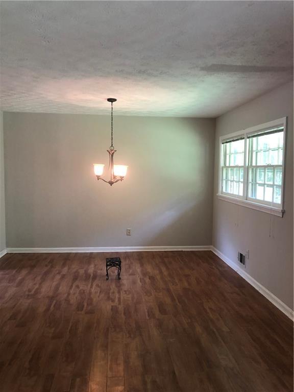 Building Photo - 3116 Sumac Dr