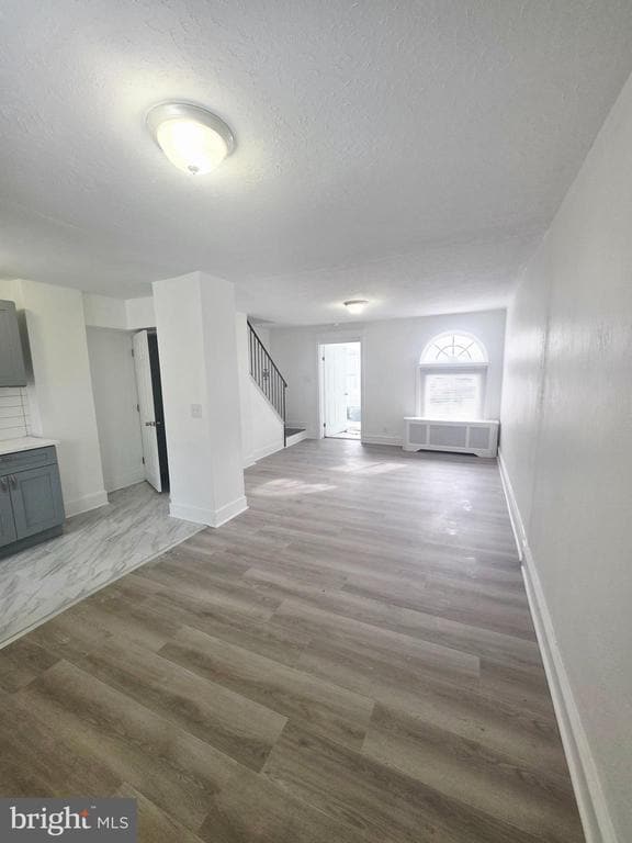 Foto del edificio - 6965 Clinton Rd