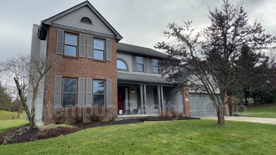 Building Photo - 370 Glenside Ln