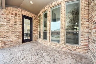 Building Photo - 9815 Patricia Haven Ln