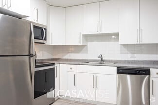 Building Photo - 17507-17565 65 St NW