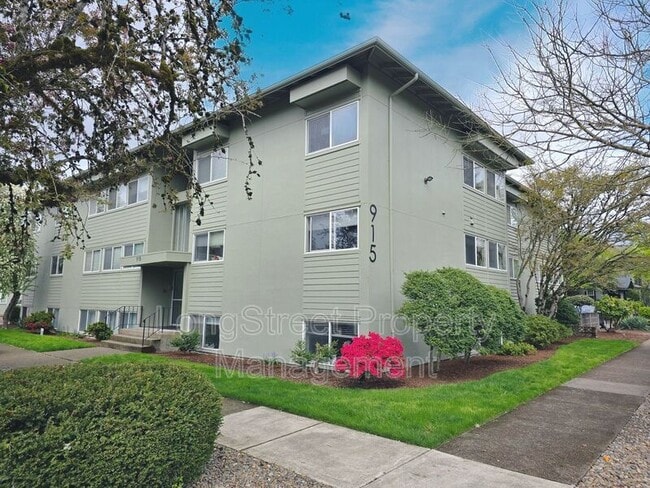 Foto del edificio - 915 SW Adams Ave