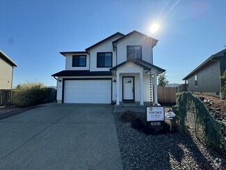 Building Photo - 625 Brady Ln