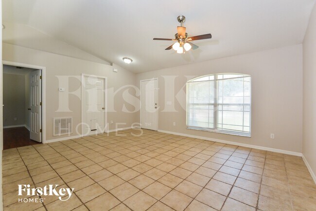 Foto del edificio - 1391 W Blue Springs Ave
