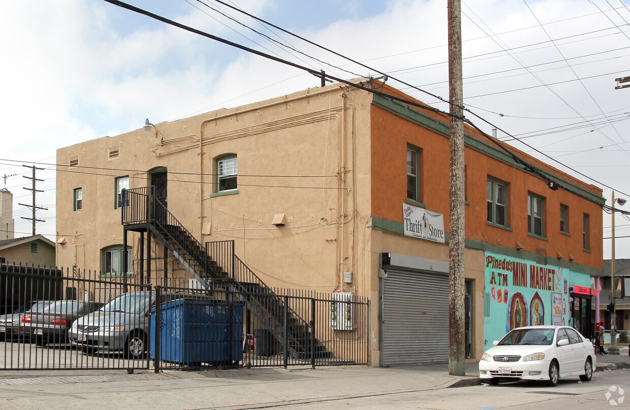 Primary Photo - 5100 S Main St