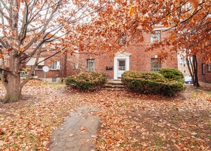 Building Photo - 7340 Reading Rd