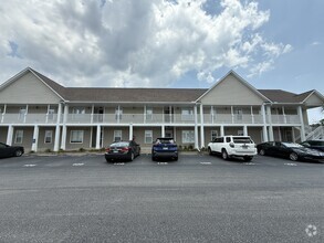 Building Photo - 106 Butkus Dr