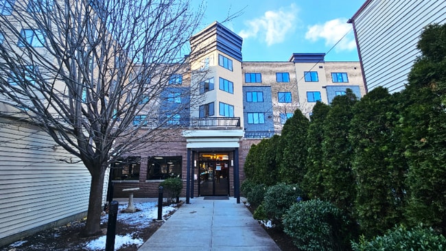 Building Photo - 115 Bruen St