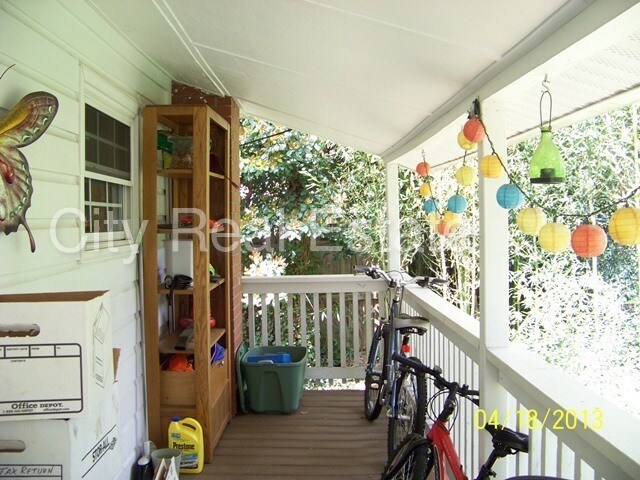 Building Photo - 46 Norwood Ave