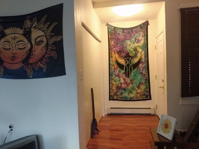 Photo - 1831  arington ave Apartment