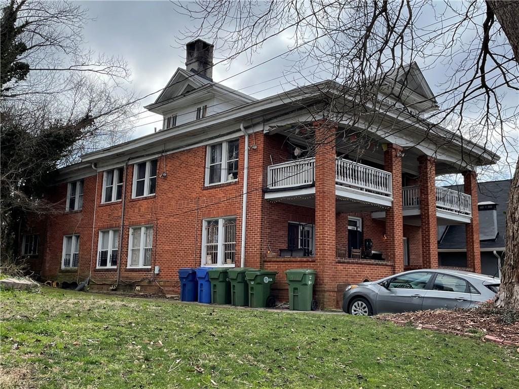 Primary Photo - 1480 S Gordon St SW