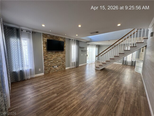 Foto del edificio - 8848 Hampton Green Ave